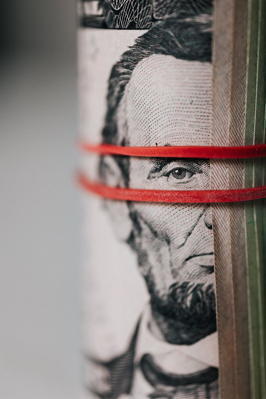 Unearthing Wealth: How Has Fair Value Estimates Compared to Market Prices Historically